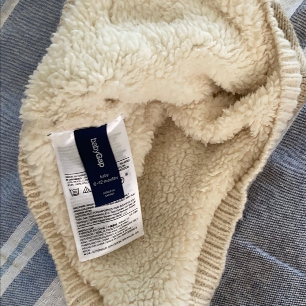 Baby Gap Infant Winter Hat - Picture 2 of 4